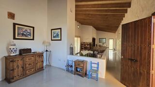 Chalet in Manacor Centre. Maravillosa finca rustica en manacor, con cédula, 192 m2 constru