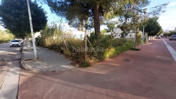 Foto 35b39622-8720-4906-ae2b-0ccd9860edb6. Terreny residencial a port d´Alcúdia-platja dálcúdia Alcúdia