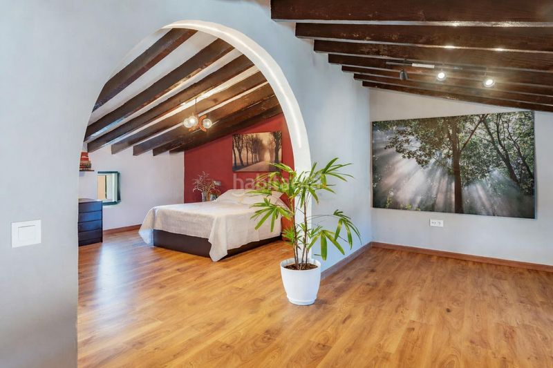 Foto d8f85219-06e1-4ba1-8e8f-f99305c01f19. Casa  con caracter en Campanet