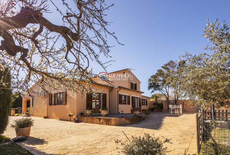Foto f469539a-fe48-463d-a72f-0343f351ac24. Chalet magnífica f rústica legal de 351m2 en Zona Periurbana Inca