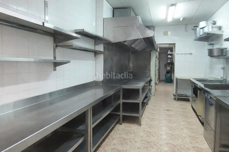 Foto b6d76f39-d265-42ca-81c7-d3860a730448. Lloguer local comercial a Binissalem