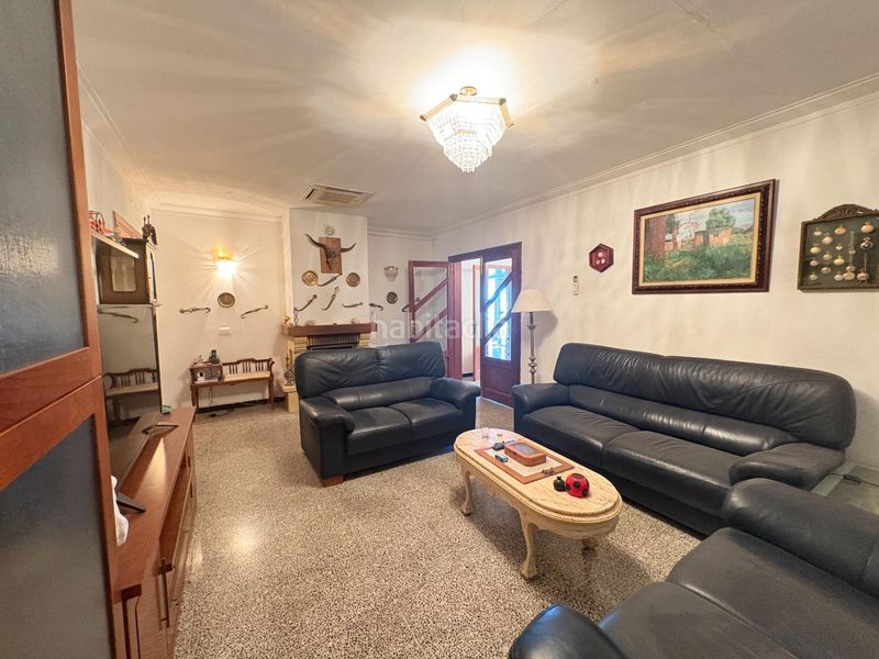 Foto d079cd30-c662-4cf3-b60d-154cba57ce7e. Casa amb aparcament a Lloseta