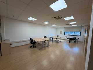 Miete Büro in Sa Indioteria Urbà. Oficina en alquiler de 45m2, en edificio vip asima  son castelló