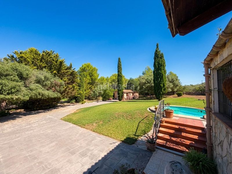 Foto ee219953-3588-4d19-9e77-cb68e9726e89. Masia amb piscina a Algaida