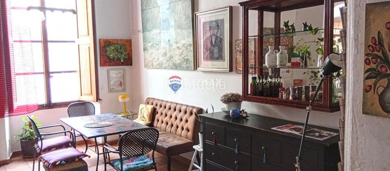 Foto f3cb5272-65d2-4ef9-aed6-bf6247da6ffb. Trapasso locale commerciale in Selva