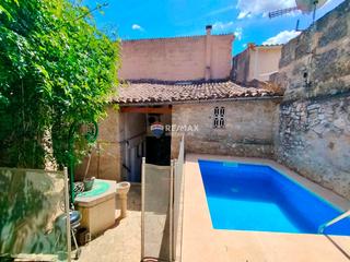 Maison à Lloseta. Casa mallorquina en lloseta 356m, 5 hab., piscina, garaje.