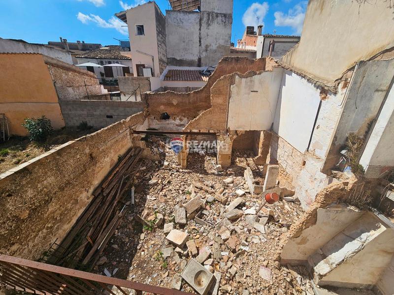 Foto f05c637b-a0ff-4c83-8e4d-a8c3267b4f2f. Maison avec parking dans Centro Inca