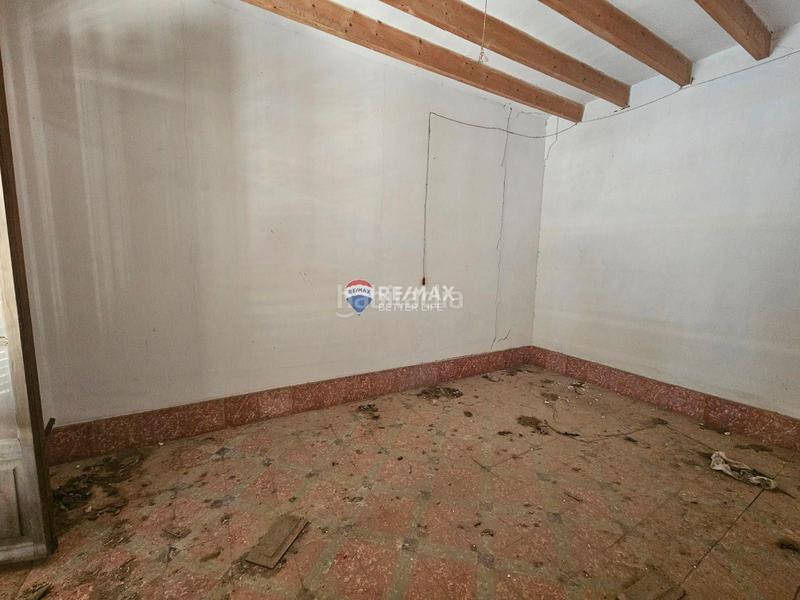Foto f41d256c-43a8-4749-abe8-97a988598a3e. Maison avec parking dans Centro Inca