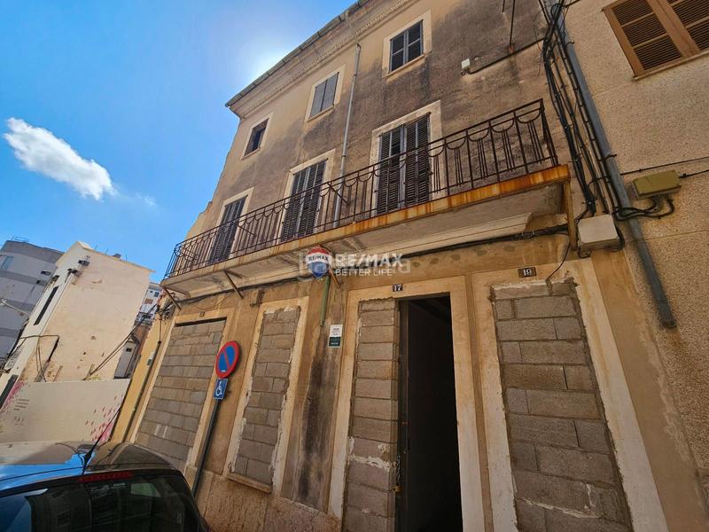 Foto f8236673-fe8d-418d-88c0-e3671deaed66. Maison avec parking dans Centro Inca