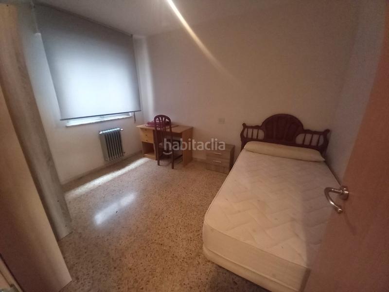 Foto dfc73648-7b54-43d3-b76b-aa9c5dded5e3. Lloguer pis a calle pedro ciruelo 8 a Vidal Salamanca