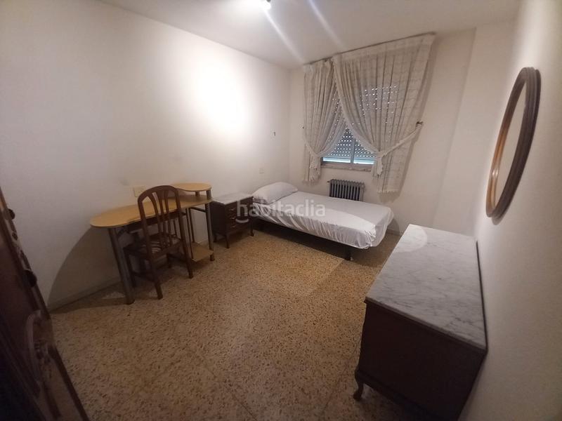 Foto f76b5ee0-23c4-4453-a8db-d25fb860027e. Location appartement dans calle pedro ciruelo 8 dans Salamanca