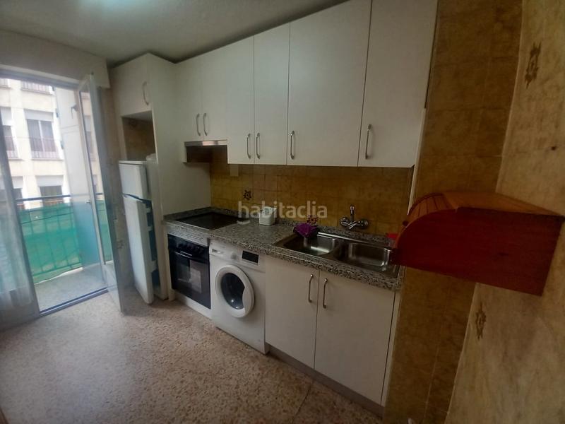 Foto f69e6abb-862a-4fd3-9696-4f55eb79fe00. Miete etagenwohnung in calle pedro ciruelo 8 in Vidal Salamanca