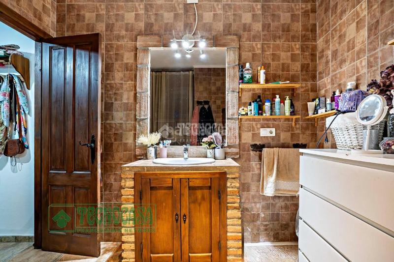 Foto 10d9e233-7c70-4d33-8ed3-53895a4c9225. Casa pareada casa en venta en Álora