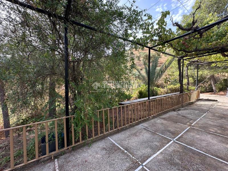 Foto a70629da-d003-4834-8ed2-7921fd063745. Masía casa rural en venta en Álora