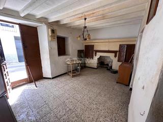 Casa aparellada a Álora. Casa en venta en álora
