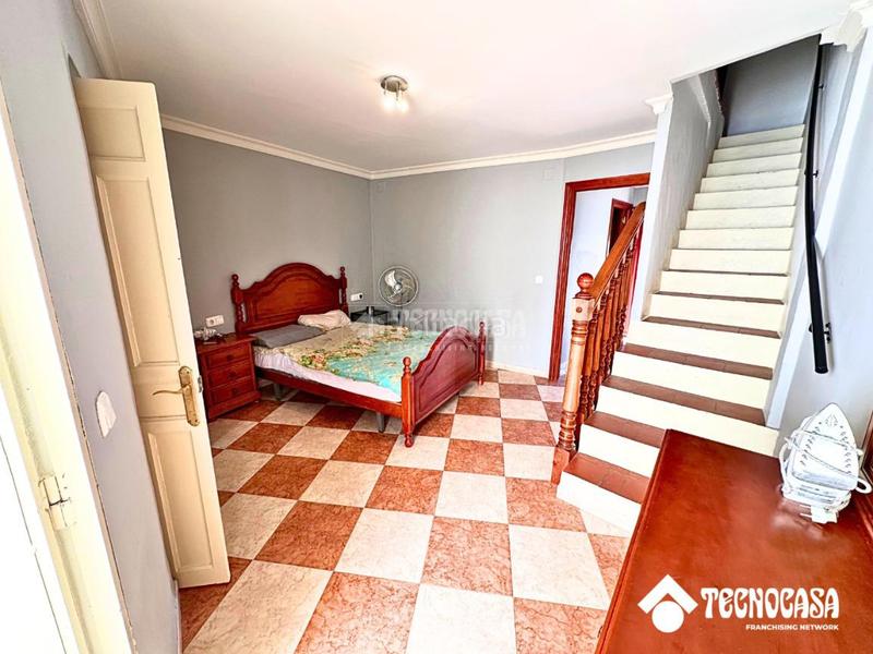 Foto a16cb89d-2f3c-4e0a-9348-f29f5b57b0a2. Casa  en venta en Álora