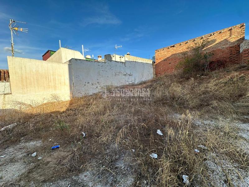 Foto 89c2ace8-c19c-4128-bca8-a054bd02bda7. Terreno residenziale in Álora