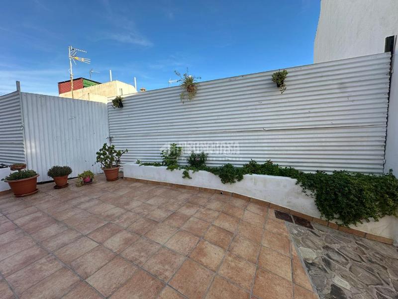 Foto b0e5b3bc-3228-4540-8635-60013819d308. Terreno residenziale in Álora