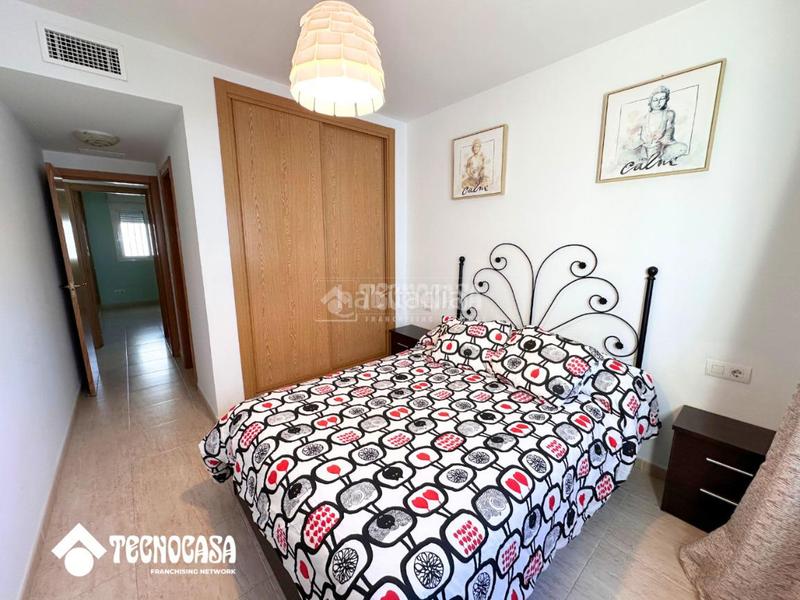 Foto b2f251c6-2a77-4a96-b82c-ba2aa6c85423. Appartement avec parking dans Álora