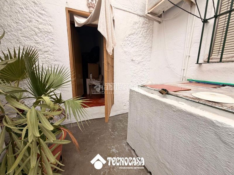 Foto 1db85235-05c3-4849-84c3-789817035d24. Casa amb aparcament a Álora