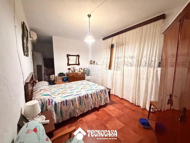 Foto 2546052d-be29-4586-b2be-0c8ee61ad00a. Casa amb aparcament a Álora