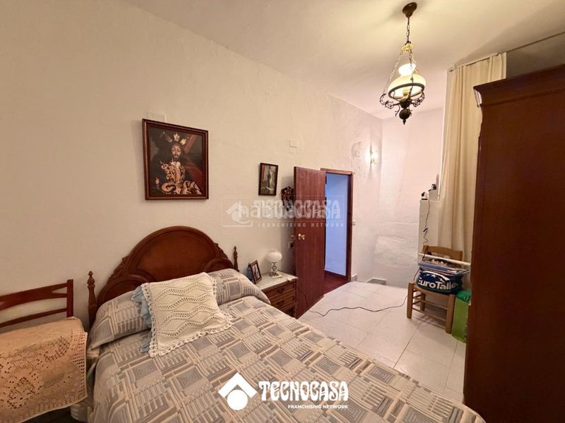 Foto 59d131a4-7f8d-45c9-b154-80a281e68487. Casa amb aparcament a Álora