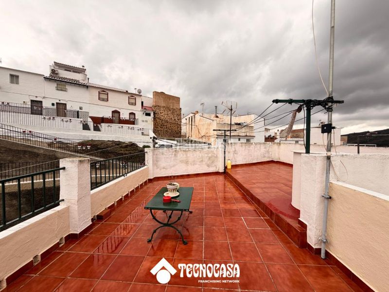 Foto 8f9837ae-cc20-4f7a-bd3c-f1eaa3cf8ec1. Casa amb aparcament a Álora