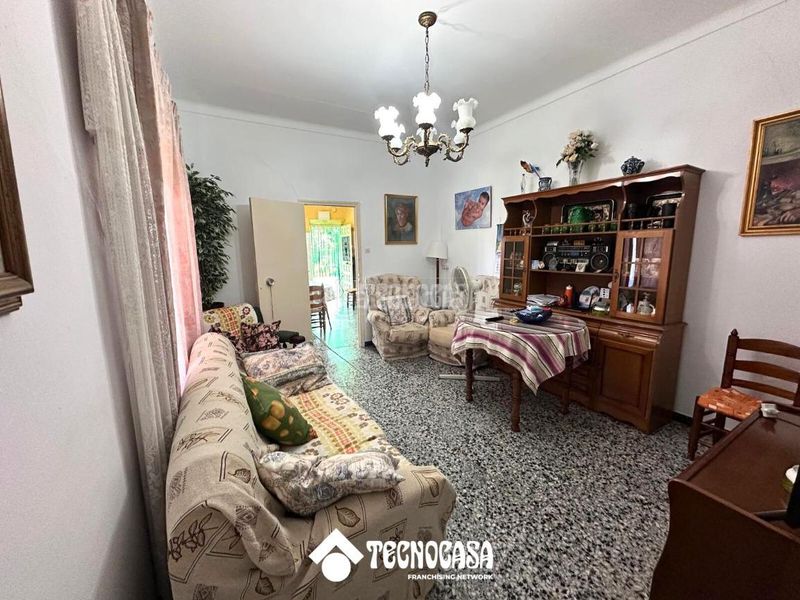 Foto dcf0b329-1801-45e3-b6e3-e58a959f95c9. Casa a Álora