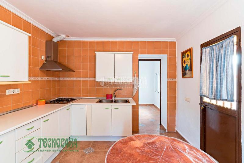 Foto 40438470-b2b8-47fc-9198-240cf9a58944. Casa  en venta en Álora
