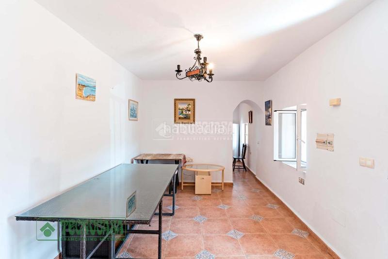 Foto cd98ff68-ad2e-402e-b314-7b58d9f9a74d. Casa  en venta en Álora