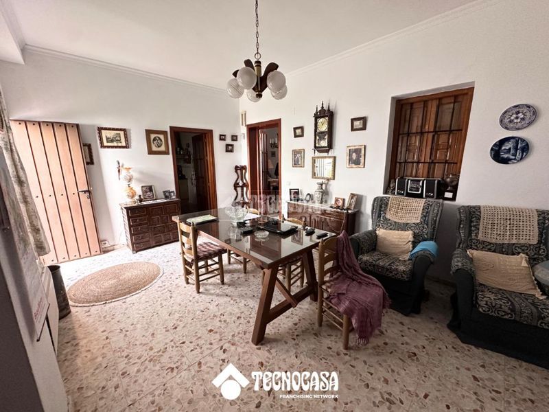 Foto 8ff0f8a9-40f1-4184-8c8b-22663aa4f16d. Casa a Álora