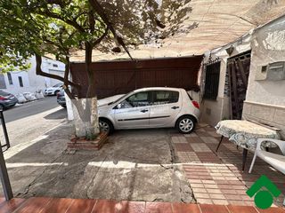 Casa in Álora. Casa en venta en álora