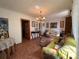 Casa aparellada a Ardales. Casa en venta en ardales