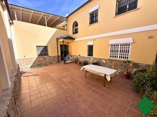Casa in Álora. Casa en venta en álora