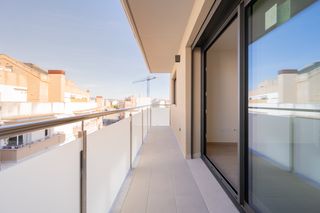 Appartement à Carrer de cèsar martinell i brunet 41. Piso de obra nueva