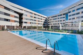 Miete Studiowohnung in Avenida del monte valdelatas 89. Tu nuevo hogar a las puertas de madrid te espera en livensa livi