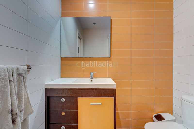 Foto f56b1b56-ae6e-43f0-8751-988165cc6f6b. Piso en kale nagusia oportunidad en Azkoitia