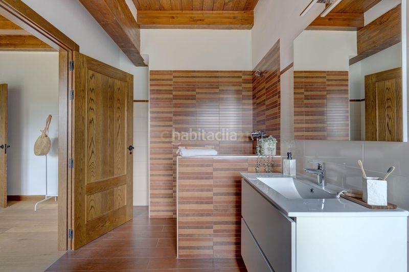 Foto 167f3610-0772-4104-b32e-140ff8597eb2. Casa a etxarri a Larraun