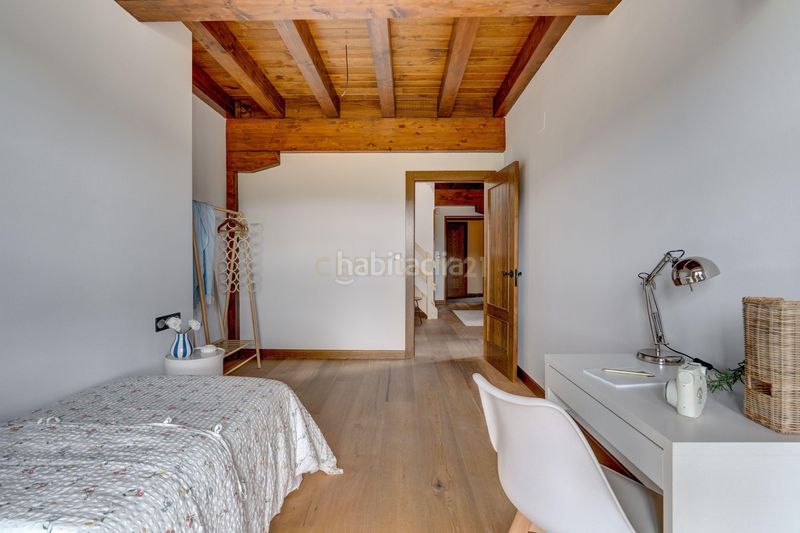 Foto c83f2669-f3bc-4a38-a650-e649cb77291a. Casa a etxarri a Larraun
