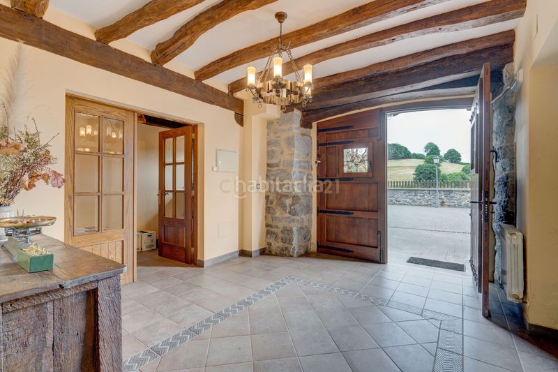 Foto caa248ad-115b-48fe-b6af-0ec5cec10a6a. Casa a etxarri a Larraun