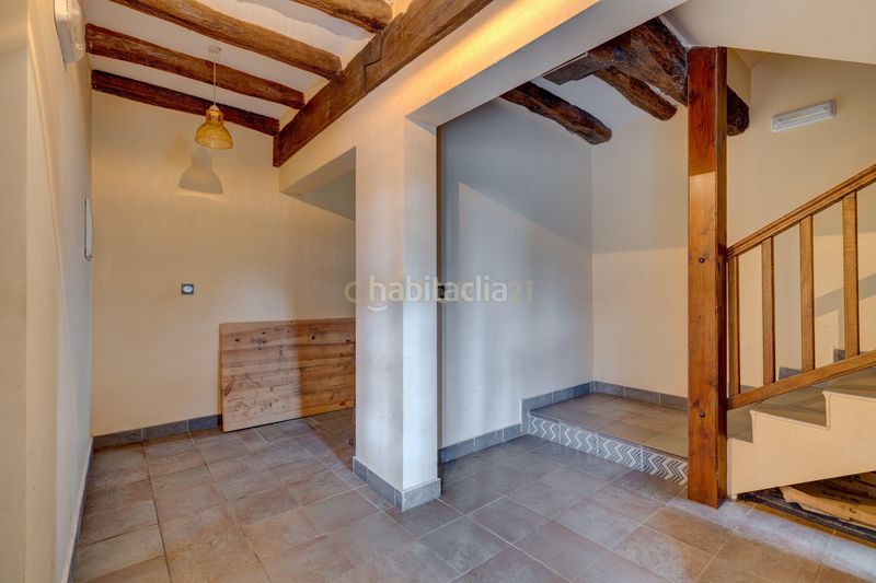 Foto f7776655-9e32-49a6-9ce5-e05a93e81c3a. Casa a etxarri a Larraun