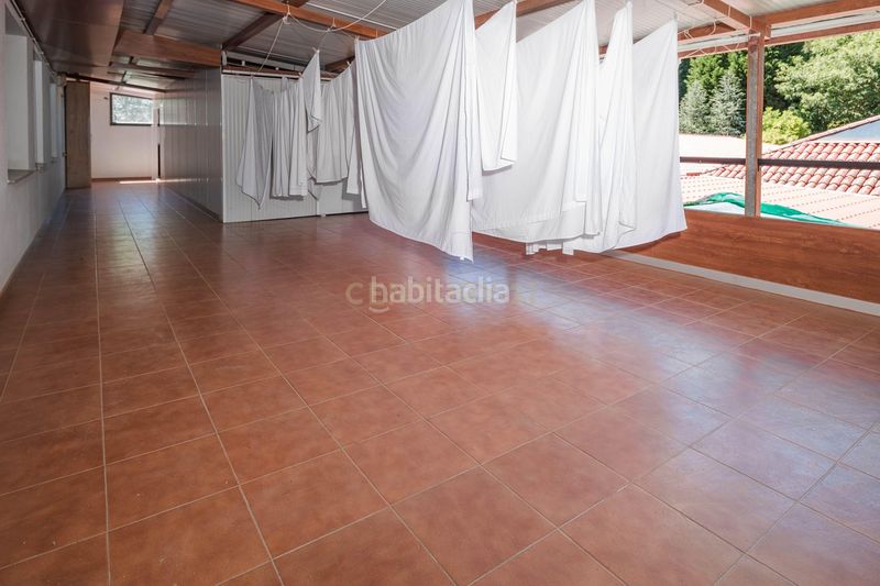 Foto 7f3bfc56-2bcc-4b2c-ab4a-3f5b4ab780a1. Edificio in ledoira in Frades