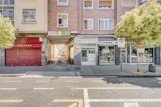 Geschäftsraum in Portal de legutiano kalea, vitoria-gasteiz, spain 52. Local comercial de 85 m en portal de villarreal, vitoriagasteiz