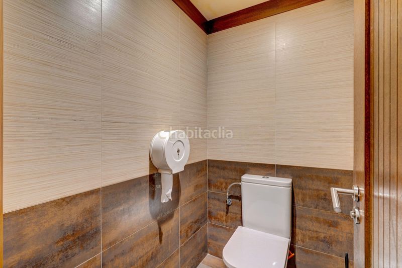 Foto 89874be9-ba72-4e15-b88c-6b9b4683949c. Local comercial a Lekunberri
