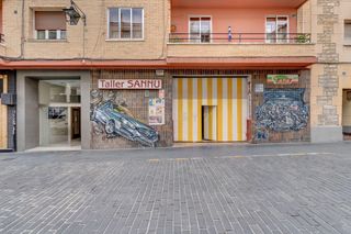 Local Comercial a Santa maria kantoia, 4, vitoria-gasteiz, spain 4. Gran local comercial de 324,72 m en ubicación estratégica de vit