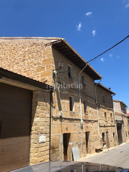 Foto 7d763496-9d45-4f9f-9f34-943121524102. Casa a carretera logroño a Briones