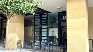 Locale commerciale in Amara