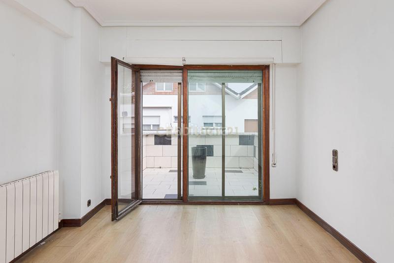 Foto 2b586fc6-a255-4159-a91d-9072b7b2f2c2. Reihenhaus in montesol etxetaldea in Miracruz Donostia - San Sebastián