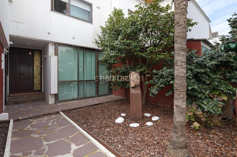 Foto 2d822379-dc99-44ce-ae5d-b9c992f88aad. Reihenhaus in montesol etxetaldea in Miracruz Donostia - San Sebastián