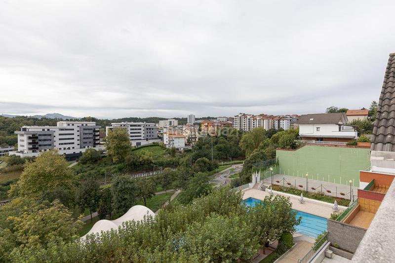 Foto 558cbd2b-eb58-4a7c-ae72-aef3625c0899. Reihenhaus in montesol etxetaldea in Miracruz Donostia - San Sebastián